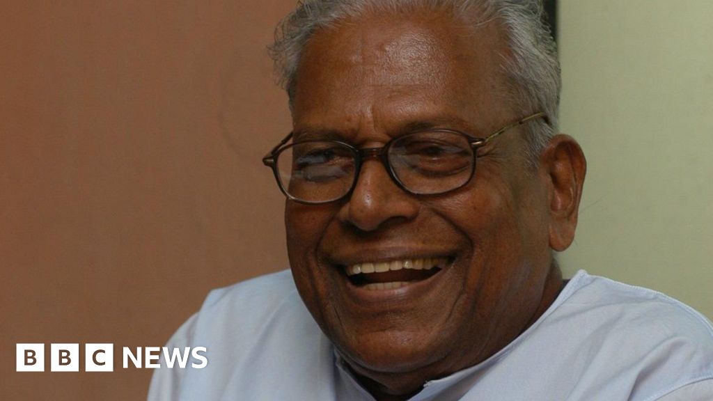 Thousands pay tribute to veteran Indian communist leader