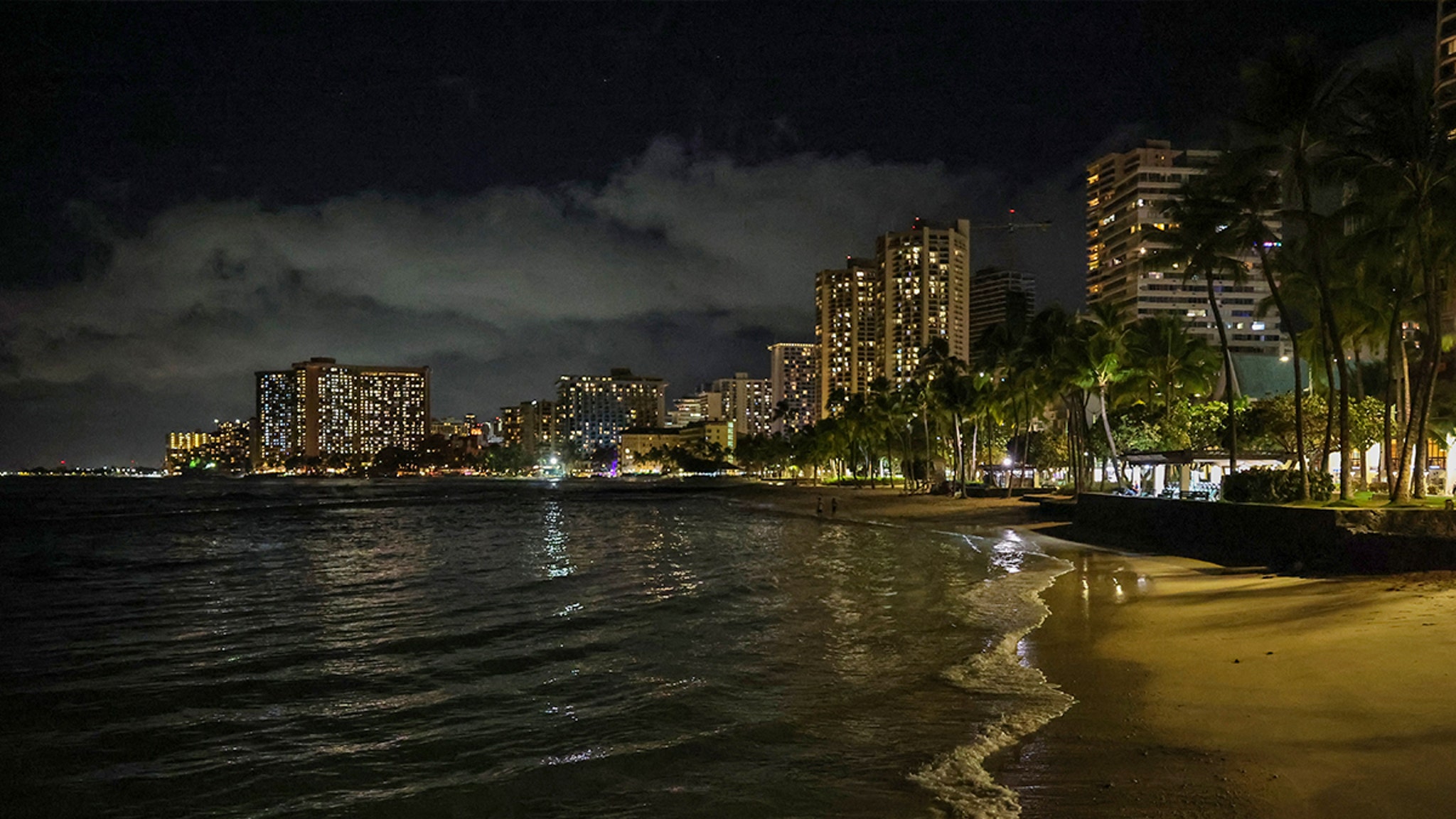 Tsunami Waves Reach Hawaii, California, Washington After Strong Russian Earthquake