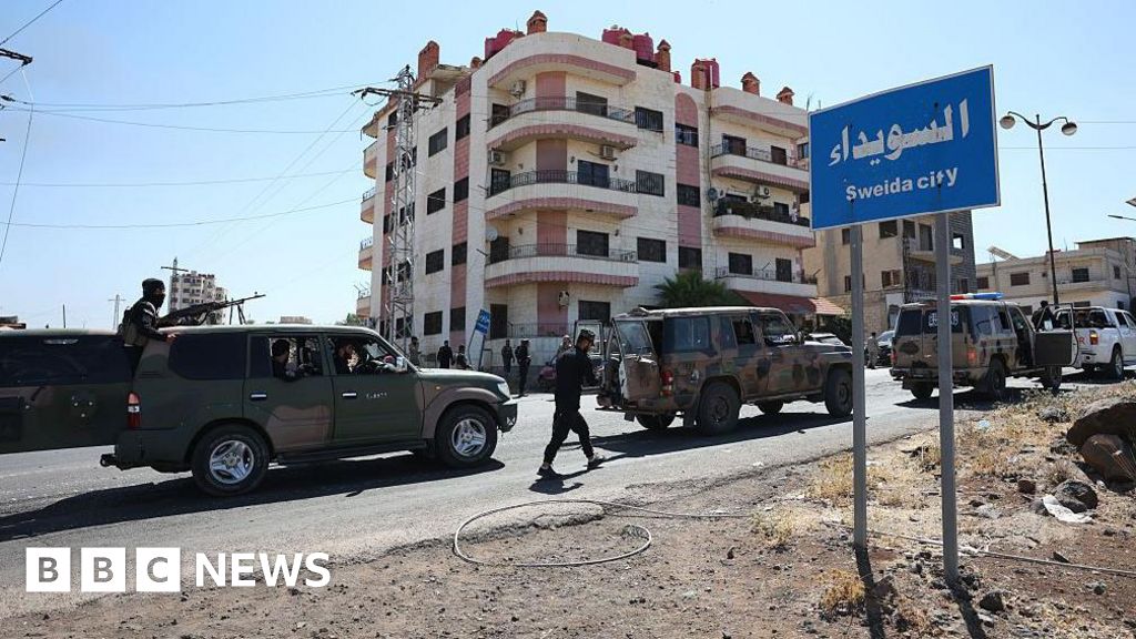 Syria presidency to send new force to halt clashes in south