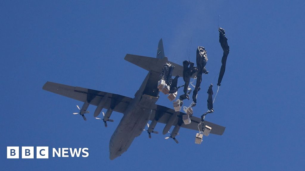 Jordan and UAE aid drops underway in Gaza during Israel’s ‘tactical pause’
