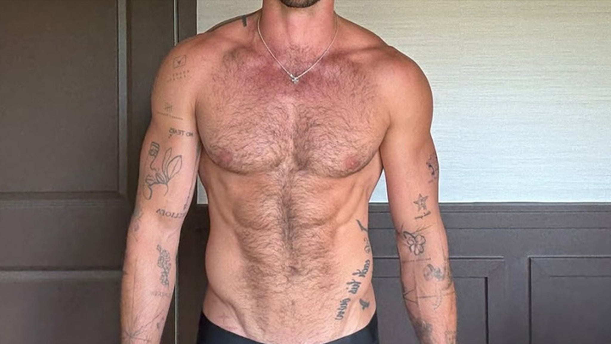 Celebrity Bulges — Guess Whose Skivvies!