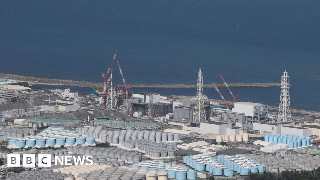 Japan’s Fukushima plant workers evacuate after tsunami warning