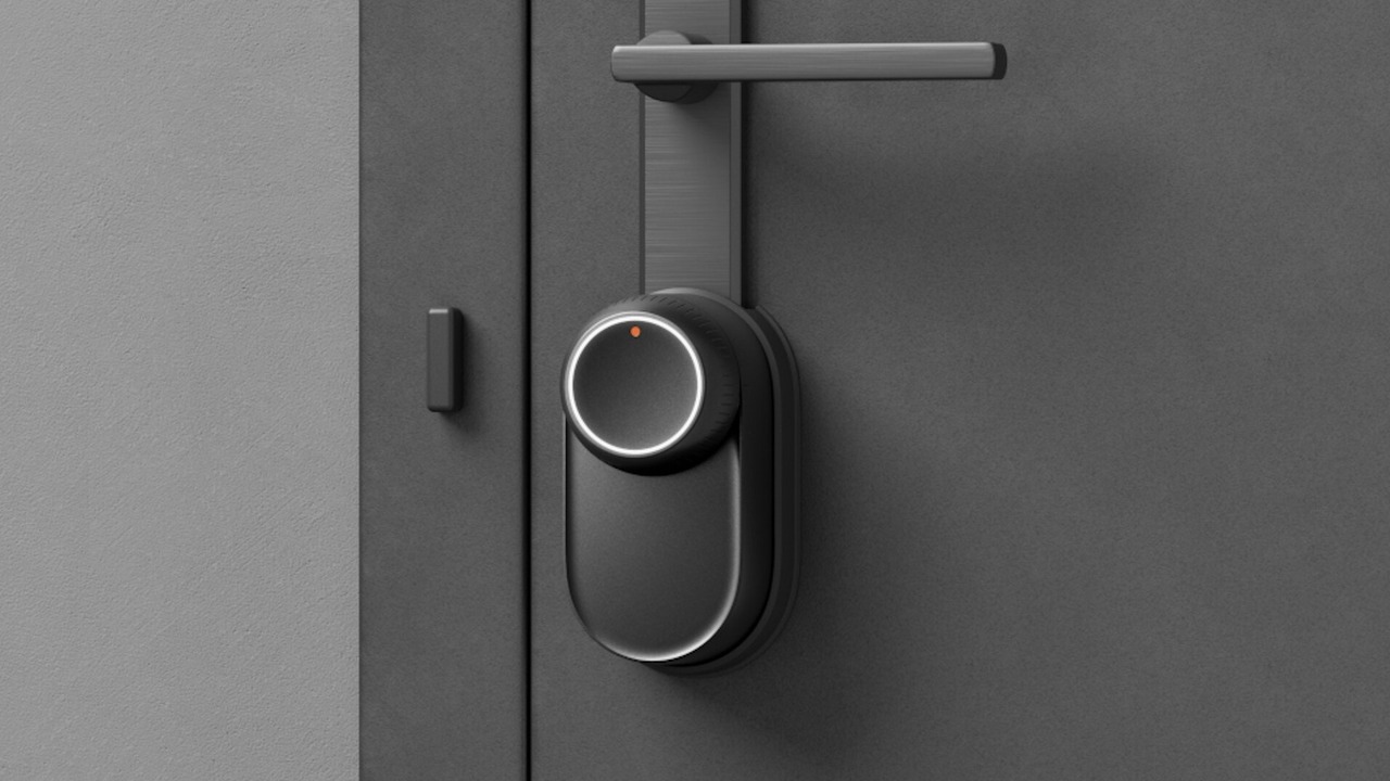This Smart Lock From Switchbot Opens With a Glance