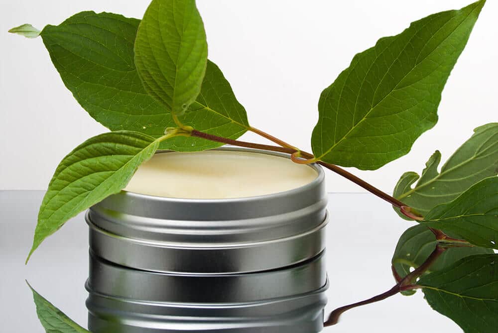 Homemade Vapor Rub For Colds (and Sore Muscles)