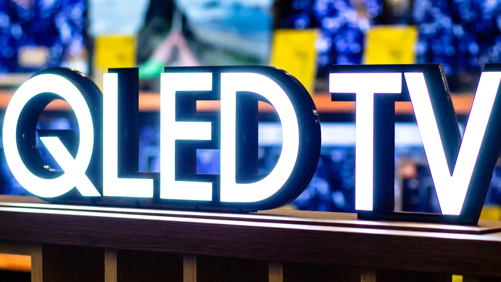 Samsung Is Working on a Lower-Cost Quantum Dot Layer for QLEDs