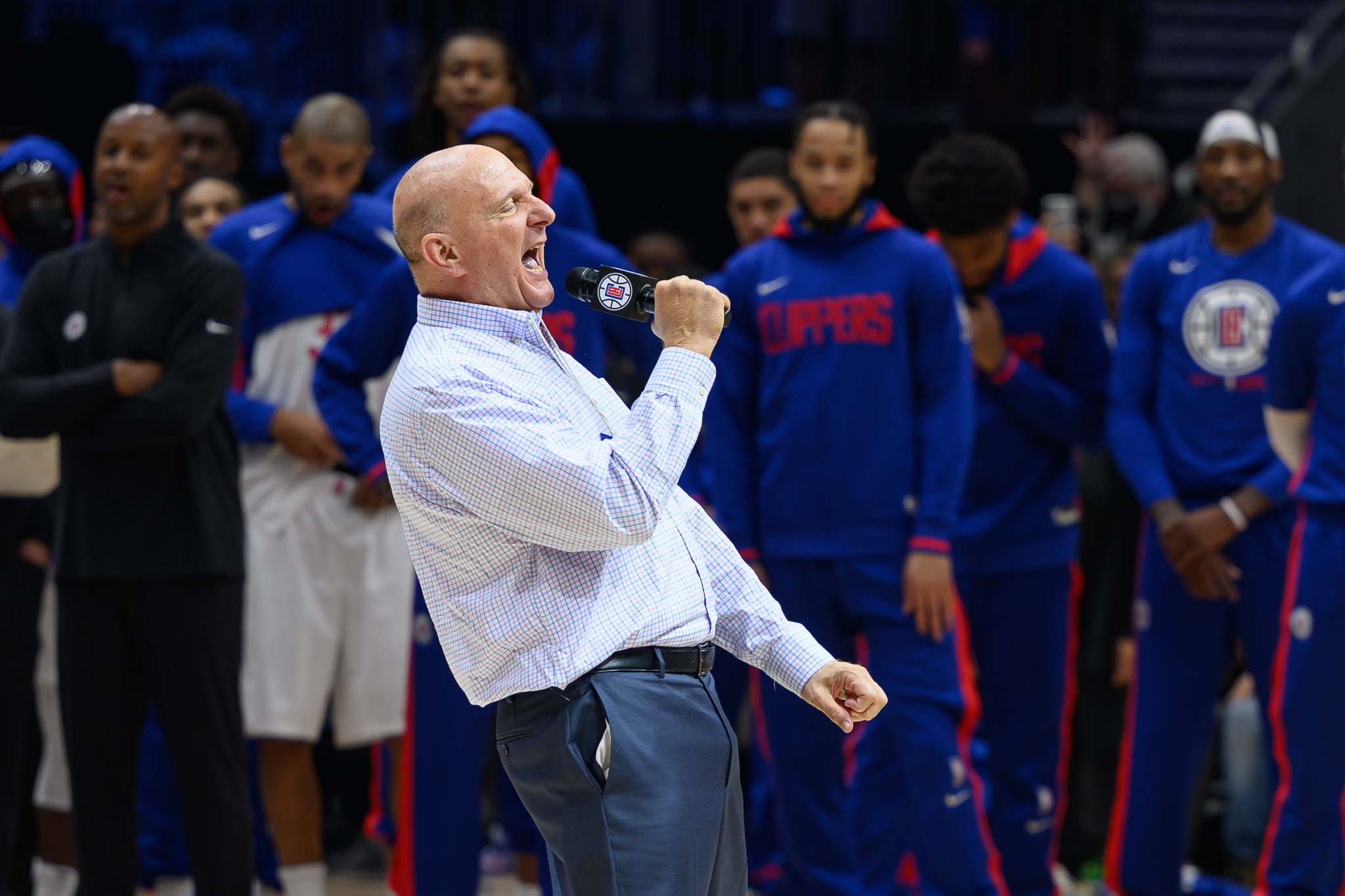 Steve Ballmer responds to allegations that Clippers funneled money to star player via endorsement deal – GeekWire