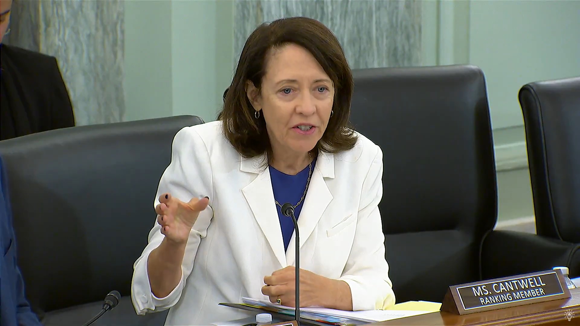 Sen. Cantwell releases report on NASA whistleblowers’ safety fears – GeekWire